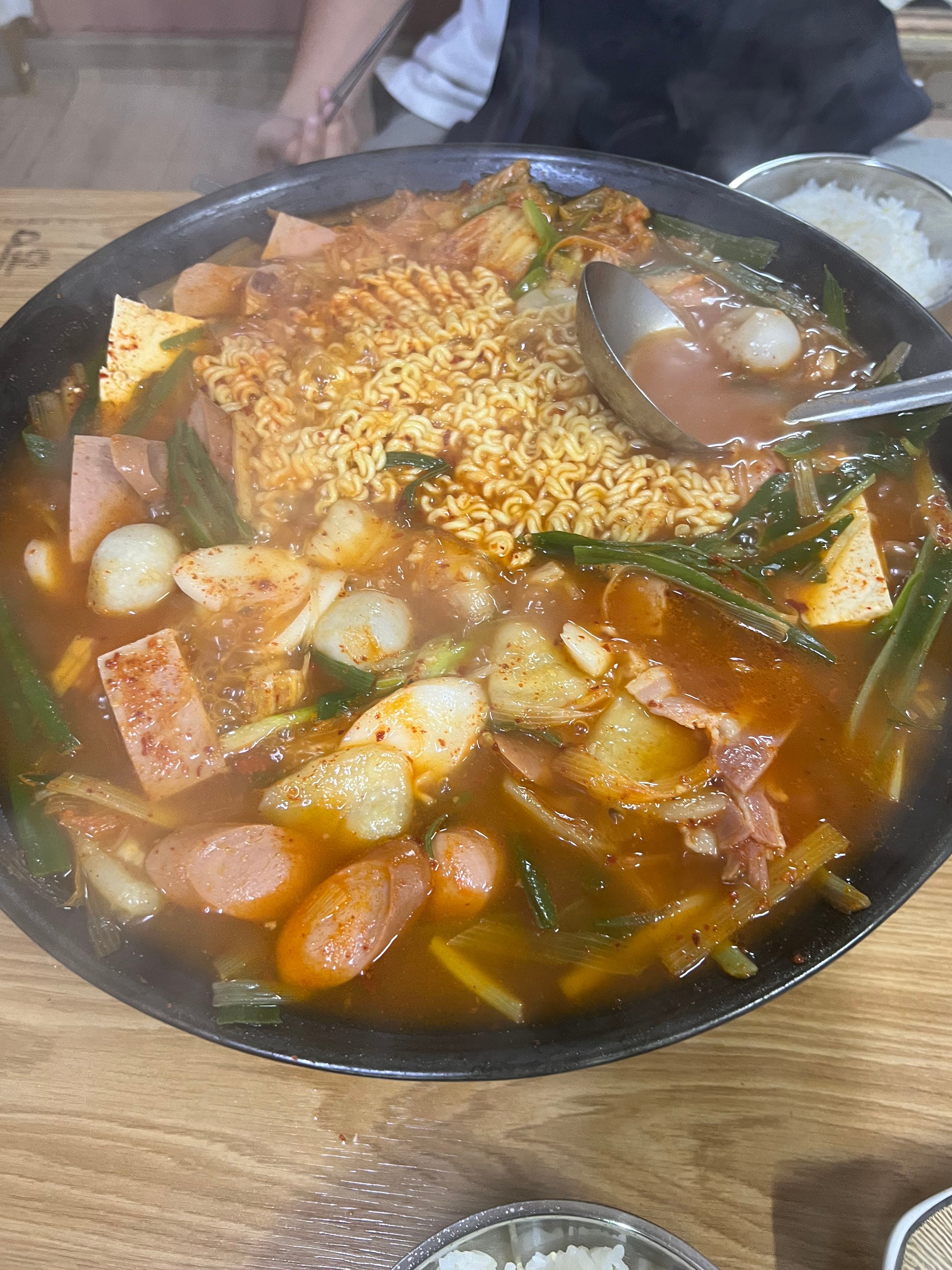 의정부 부대찌개 골목 아시나요?? - 포동 | 커뮤니티